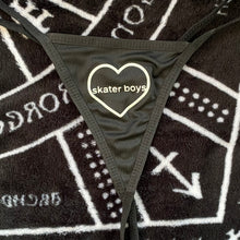 Load image into Gallery viewer, Glow In The Dark I Heart Skater Boys Thong
